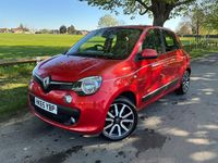 Used Renault Twingo Dynamique 70 HP (51 kW) 2015 Red Hatchback