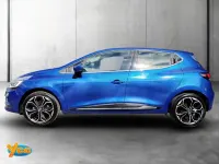 Used Renault Clio IV Dynamique 90 HP (66 kW) 2017 Blue Hatchback