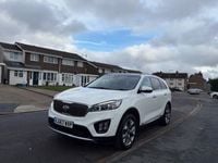 Used Kia Sorento 2018 White SUV