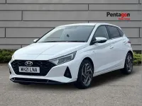 Used Hyundai i20 Premium 99 HP (72 kW) 2021 White Hatchback