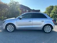 Usado Audi A1 Sportback Sport 105 CV (77 kW) 2013 Plateado Utilitario