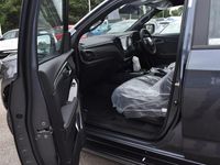 New Isuzu D-Max 164 HP (120 kW) 2025 Grey Pickup