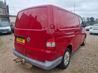 Used VW Transporter 102 HP (75 kW) 2011 Red Van
