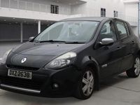 Used Renault Clio IV Dynamique 2012 Black Hatchback