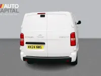 Used Citroën Dispatch 120 HP (88 kW) 2024 White MPV