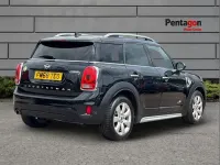 Used Mini Cooper S Countryman 221 HP (162 kW) 2018 Black SUV
