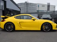 Used Porsche Cayman GT4 385 HP (283 kW) 2015 Yellow Coupe