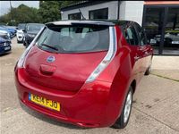 Used Nissan Leaf Visia 80 kW (109 HP) 2014 Red Hatchback