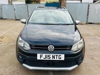 Begagnad VW Polo Cross 2015 Svart Halvkombi
