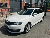 Used Skoda Rapid 2018 White Hatchback
