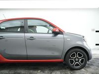 Used Smart ForFour Premium 71 HP (52 kW) 2017 Red Hatchback