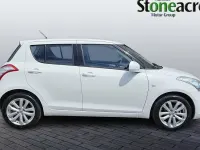 Used Suzuki Swift SZ3 94 HP (69 kW) 2016 White Hatchback