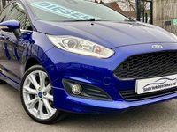 Used Ford Fiesta Titanium X 95 HP (69 kW) 2014 Blue Hatchback
