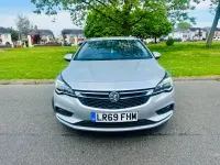 Used Vauxhall Astra Design Edition 105 HP (77 kW) 2019 Silver Estate