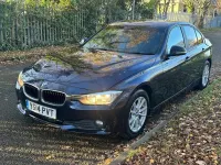 Begagnad BMW 320 Efficient Dynamics 161 HK (118 kW) 2014 Blå Sedan