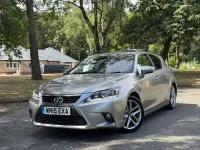 Used Lexus CT200h 136 HP (100 kW) 2015 Silver Hatchback