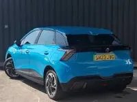 Used MG MG4 EV SE 125 kW (170 HP) 2023 Blue Hatchback