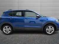 Used VW T-Cross SE 95 HP (69 kW) 2019 Reef blue SUV