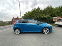 Used Ford Fiesta Titanium 2013 Blue Hatchback