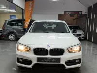 Begagnad BMW 116 Sport Line 2015 Vit Halvkombi