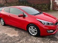 Used Kia ProCeed 2014 Red Hatchback