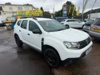 Used Dacia Duster Essentiel 100 HP (73 kW) 2020 White SUV
