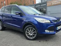 Usado Ford Kuga Titanium 140 HP (102 kW) 2014 Azul SUV