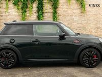 Usado Mini John Cooper Works Hatch 228 CV (167 kW) 2024 Verde Utilitario