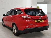 Used Ford Focus Zetec 115 HP (84 kW) 2012 Red Estate