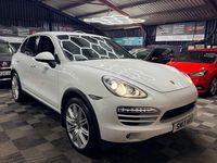 Usado Porsche Cayenne 245 HP (180 kW) 2013 Branco SUV