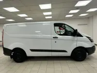 Used Ford Transit Custom 105 HP (77 kW) 2017 White Van