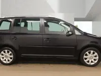 Used VW Touran SE 2006 Black MPV