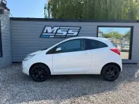 Used Ford Ka Zetec 69 HP (50 kW) 2016 White Hatchback