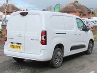 Used Citroën Berlingo 102 HP (75 kW) 2024 White MPV