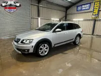 Used Skoda Octavia Scout 4x4 140 HP (102 kW) 2015 Silver Estate