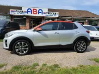 Used Kia Stonic First Edition 118 HP (86 kW) 2018 Silver SUV