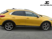 Used Kia XCeed First Edition 138 HP (101 kW) 2021 Yellow SUV