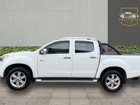 Used Isuzu D-Max 2017 White Pickup