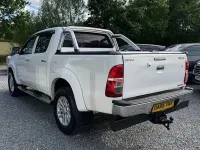 Used Toyota HiLux 171 HP (125 kW) 2015 White Pickup