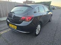 Used Vauxhall Astra Elite 165 HP (121 kW) 2013 Black Hatchback