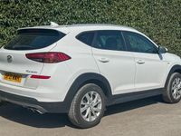 Usado Hyundai Tucson SE 116 HP (85 kW) 2020 Branco SUV