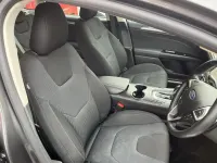 Usado Ford Mondeo Titanium 180 HP (132 kW) 2017 Cinzento Citadino