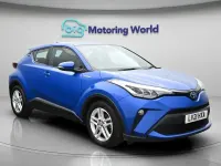 Usado Toyota C-HR 122 HP (89 kW) 2021 Azul SUV