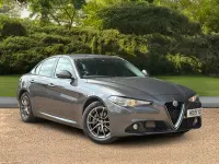 Begagnad Alfa Romeo Giulia Super 200 HK (147 kW) 2019 Grå Sedan