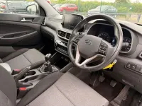 Used Hyundai Tucson SE 132 HP (97 kW) 2019 Silver SUV