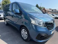 Used Renault Trafic 2019 Blue MPV