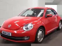 Begagnad VW Beetle Design 2014 Röd Halvkombi