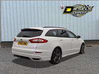 Used Ford Mondeo ST-Line X 210 HP (154 kW) 2017 White Estate
