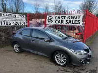 Begagnad Honda Civic SE Plus 120 HK (88 kW) 2016 Grå Halvkombi