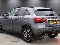 Used Mercedes GLA180 Urban 122 HP (89 kW) 2019 Grey SUV